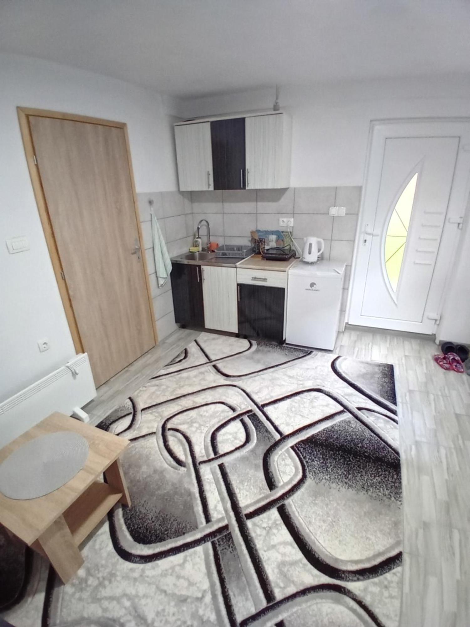 Aurora Apartment วิโซโค ภายนอก รูปภาพ